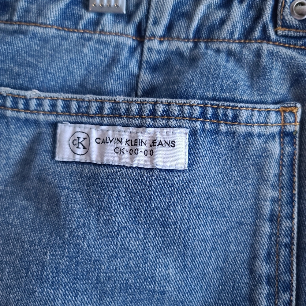 Calvin Klein Jean Shorts Size 13 - Picture 3 of 3